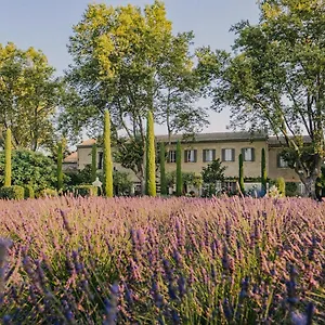 Clos Saint Esteve Bed & Breakfast Le Thor